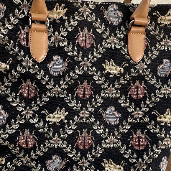 Vintage Talbots Tapestry Purse Travel Bag with Leather Handle Nature Ladybugs - Picture 2 of 6